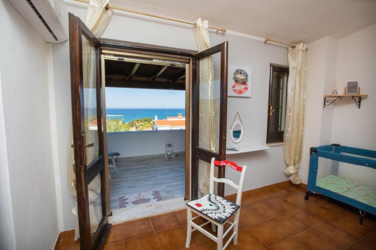Sweethouse Pula Villa Porto Columbu - Perd'E Sali Exterior photo